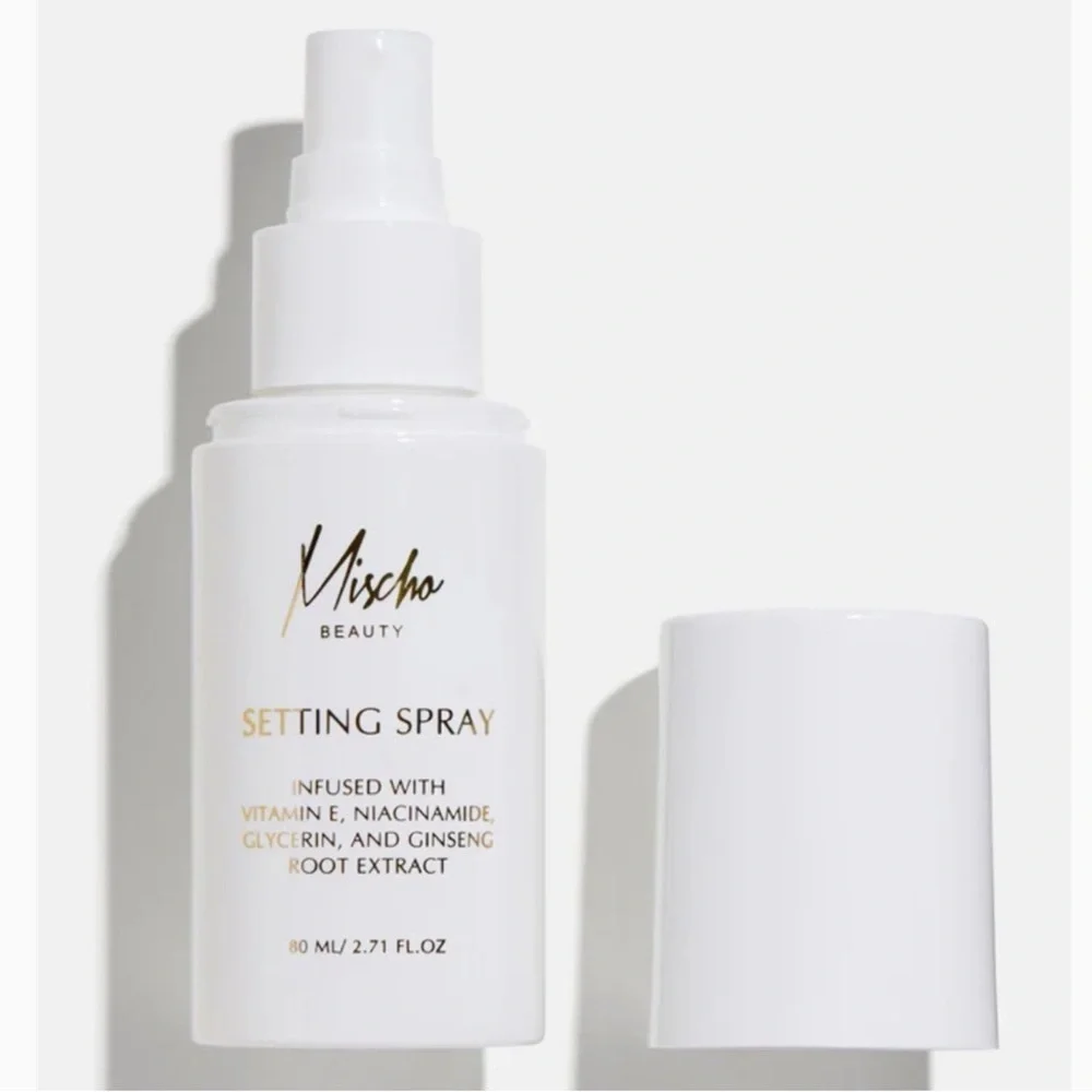 Mischo Beauty setting spray new in box
